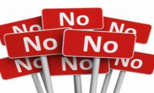 Tổ chức, cá nhân nào không được phép thành lập, quản lý doanh nghiệp?